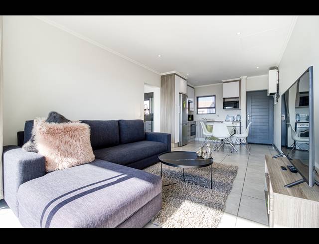 1 BEDROOM APARTMENT FOR SALE IN MAROELADAL